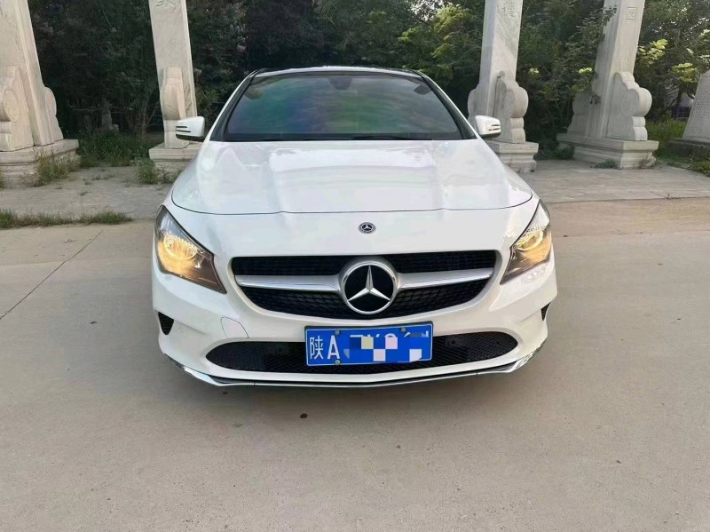 邯郸17年奔驰CLA1