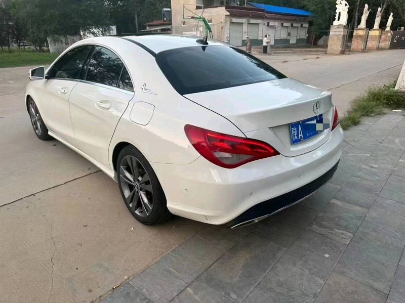 邯郸17年奔驰CLA6