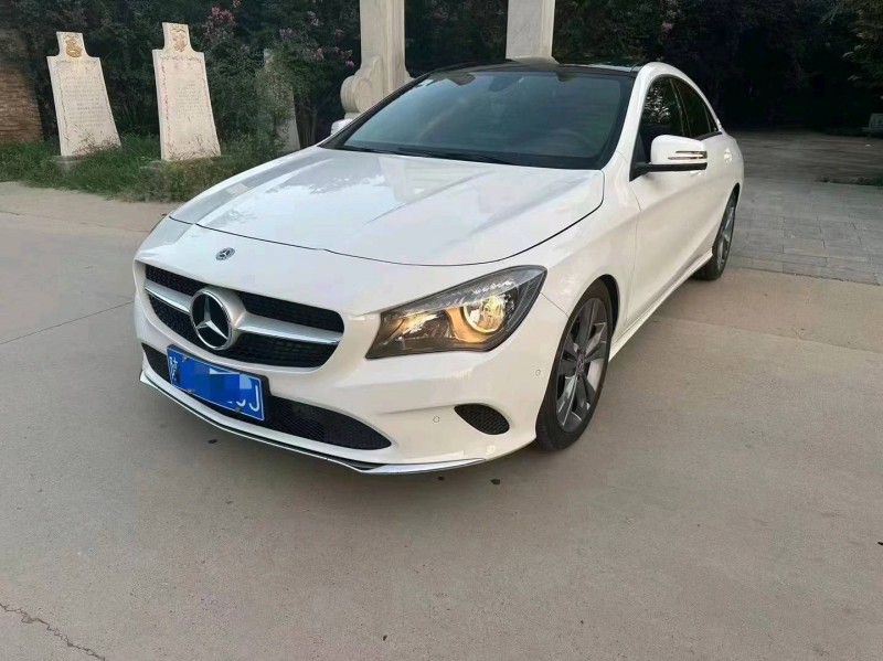 邯郸17年奔驰CLA8