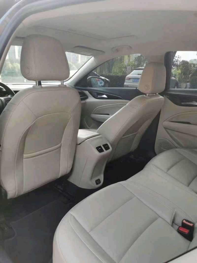 常州21年别克君威4