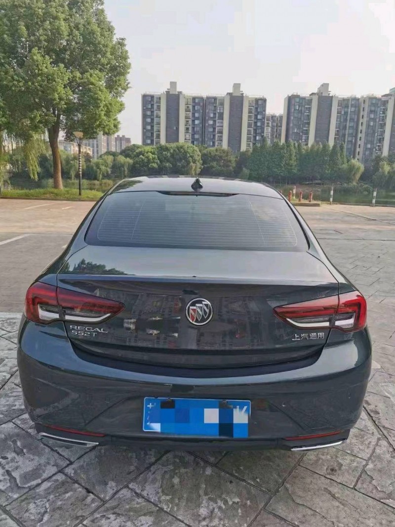 常州21年别克君威8