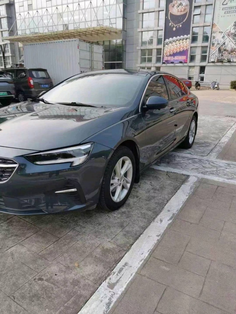 常州21年别克君威9