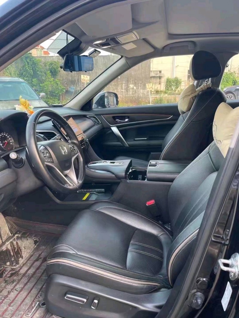 珠海20年本田冠道8