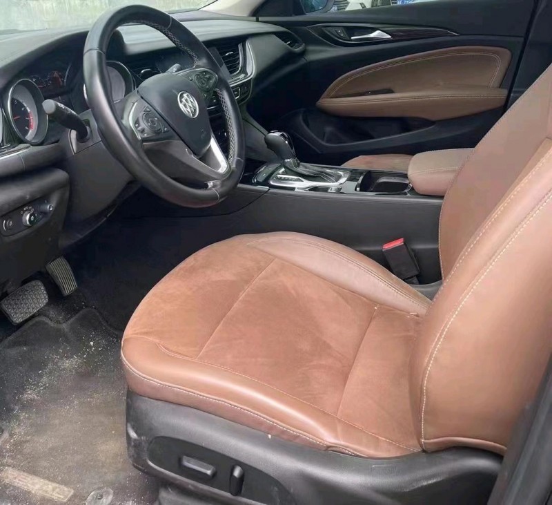 汕头19年别克君威4