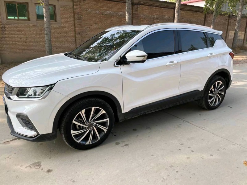 保定19年吉利缤越2