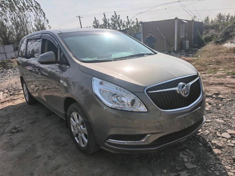 徐州19年别克GL82