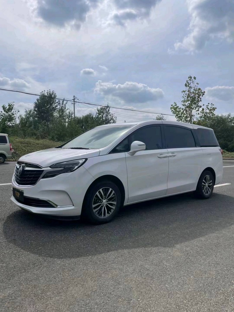 徐州21年别克GL83