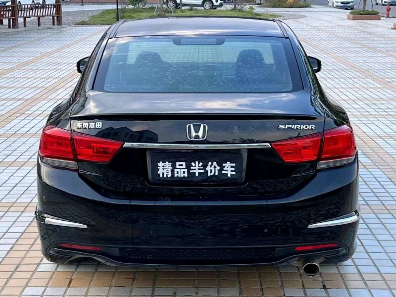 汕头15年本田思铂睿9