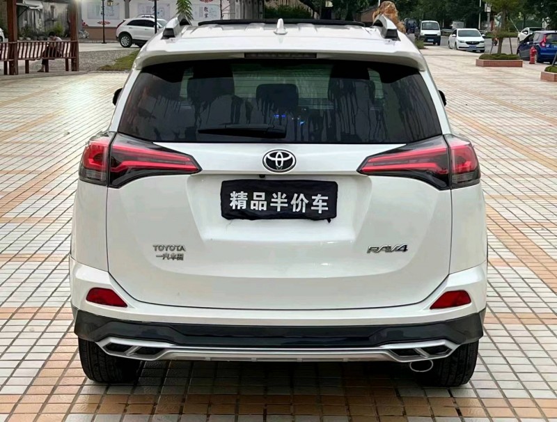 珠海18年丰田RAV4荣放9