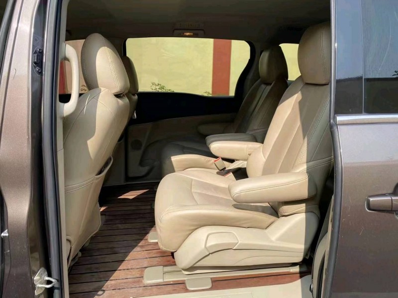 青岛18年别克GL86