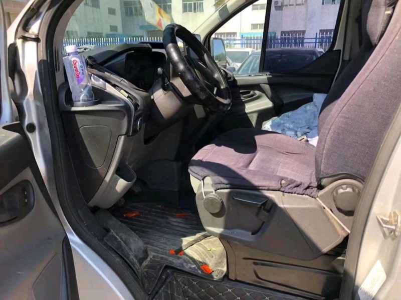 珠海17年福特全顺4