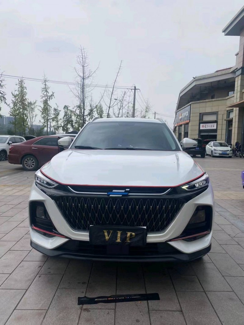 成都22年长安汽车欧尚1