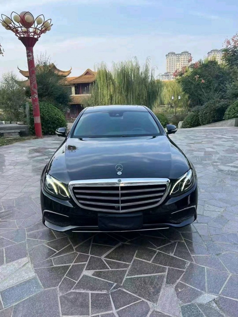 济宁16年奔驰E1