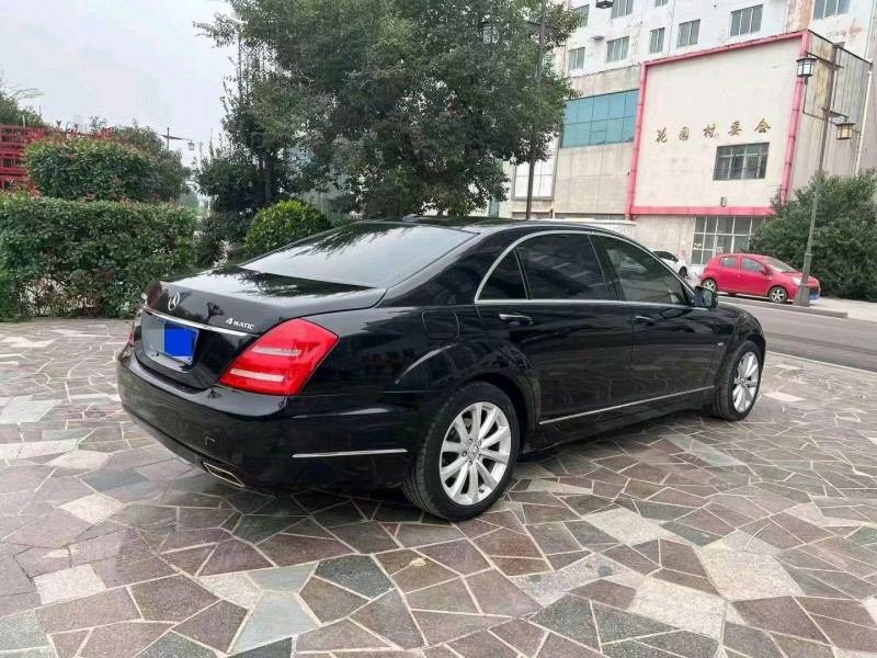 济宁12年奔驰S7