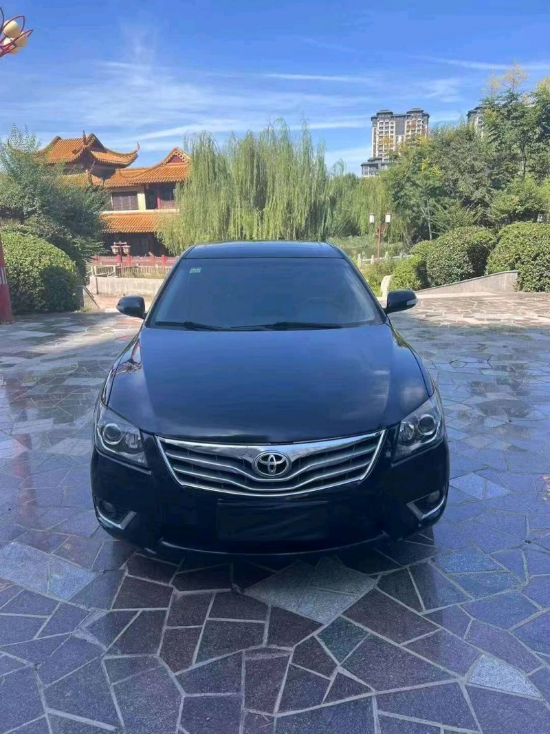 济宁15年丰田凯美瑞1