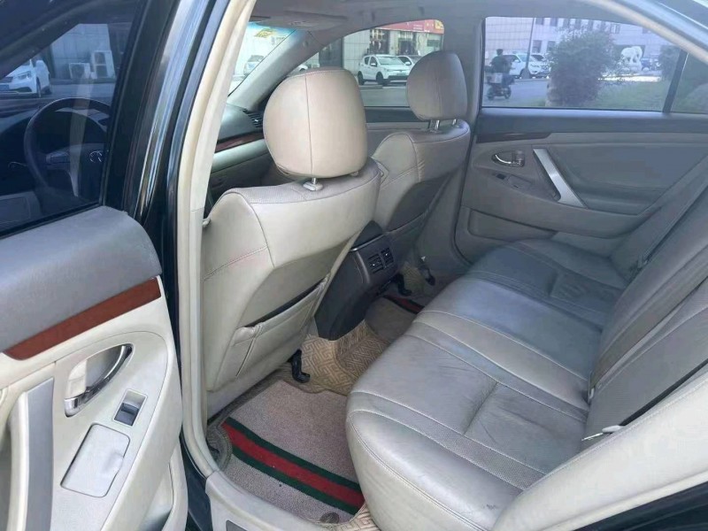 济宁15年丰田凯美瑞7