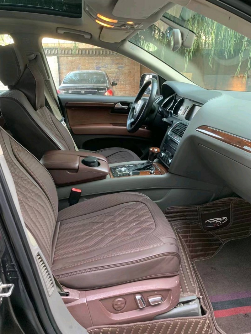 保定11年奥迪Q75