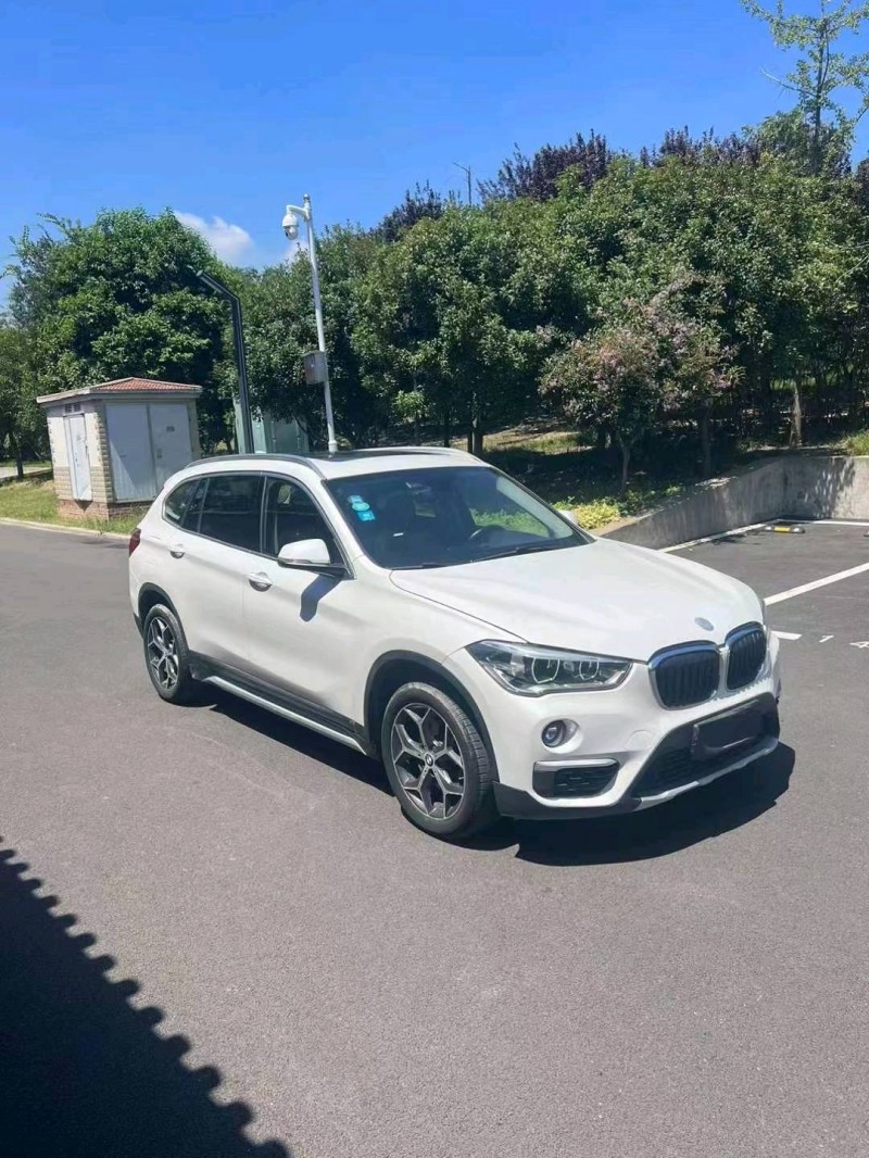 济宁18年宝马X13