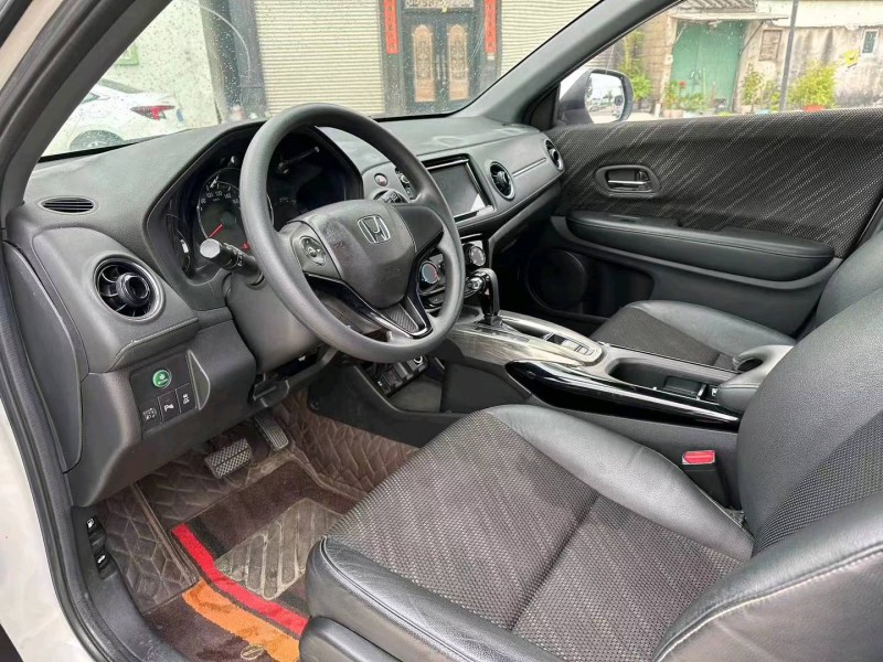 汕头17年本田XRV4