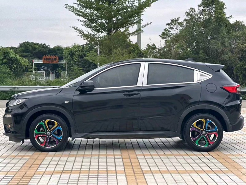 汕头16年本田XRV3