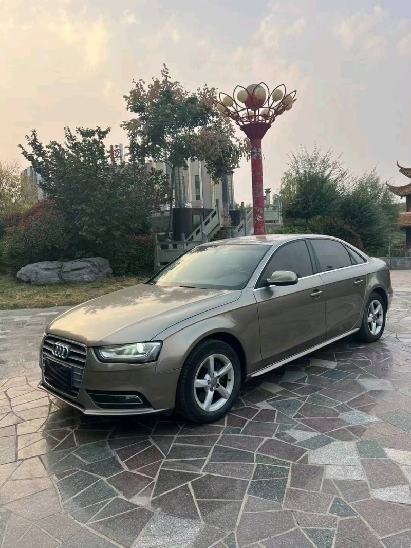 济宁14年奥迪A4L2
