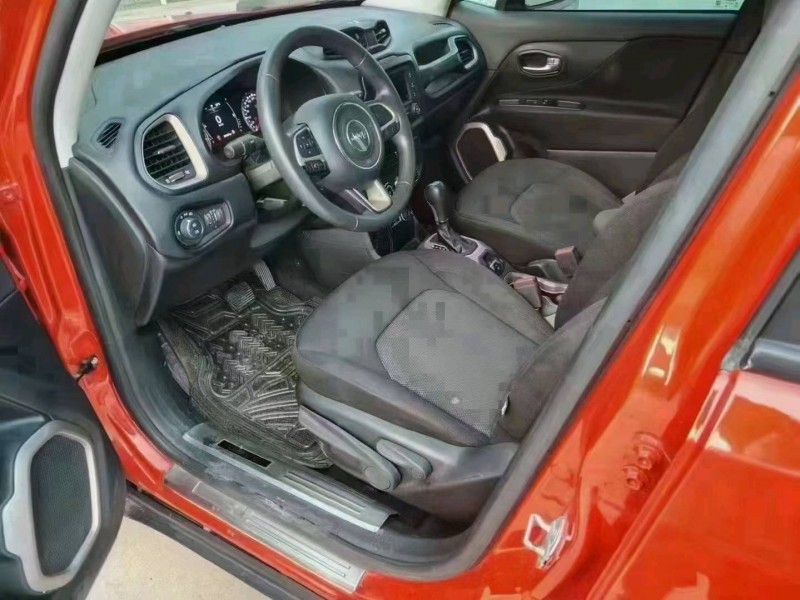 保定17年Jeep自由侠3