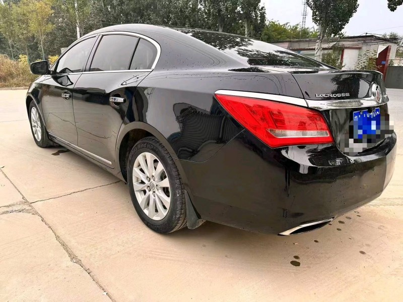 保定15年别克君越5