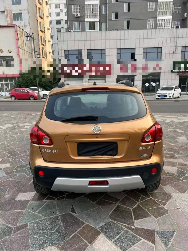 济宁13年日产逍客9