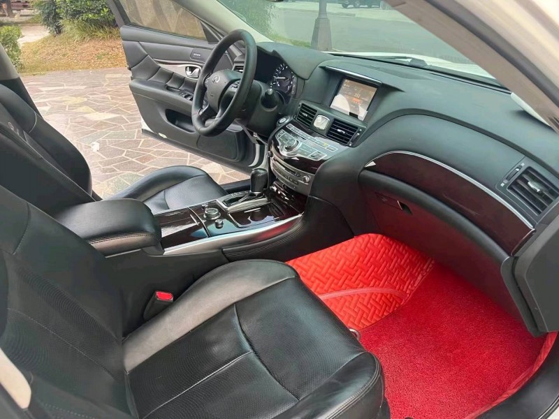 济宁15年英菲尼迪Q705