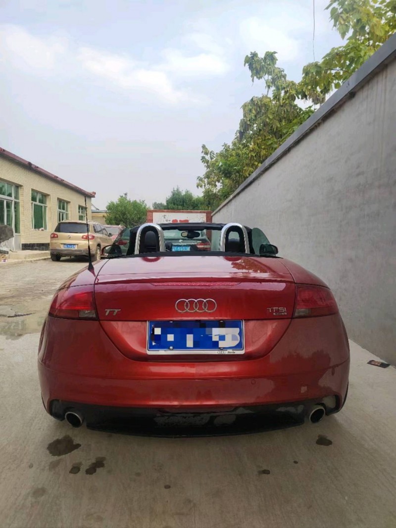 保定12年奥迪TT9