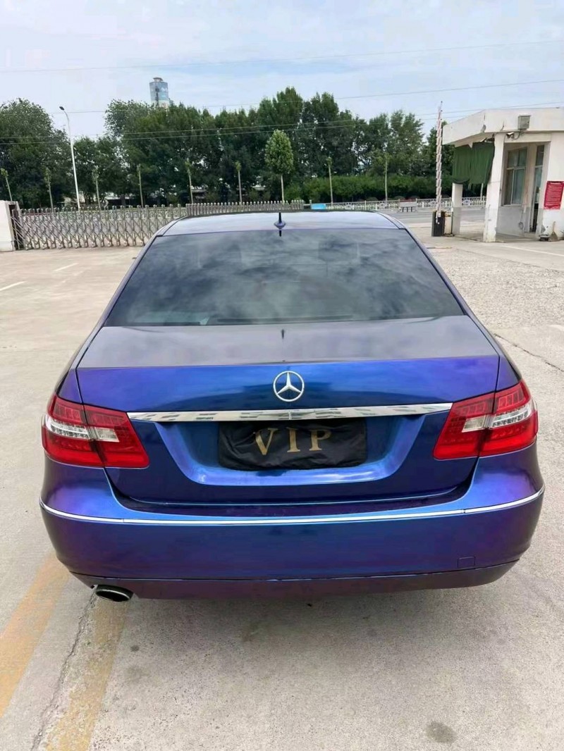 济宁13年奔驰E9