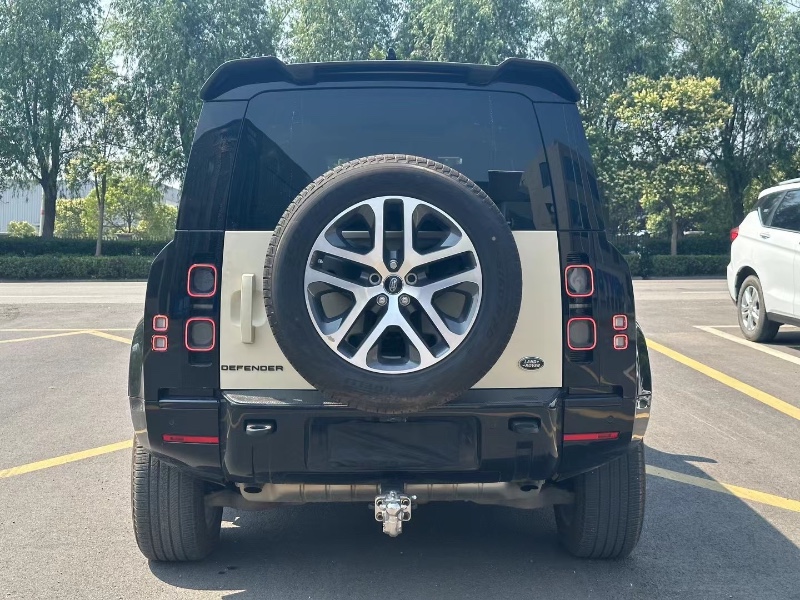 徐州21年路虎卫士3