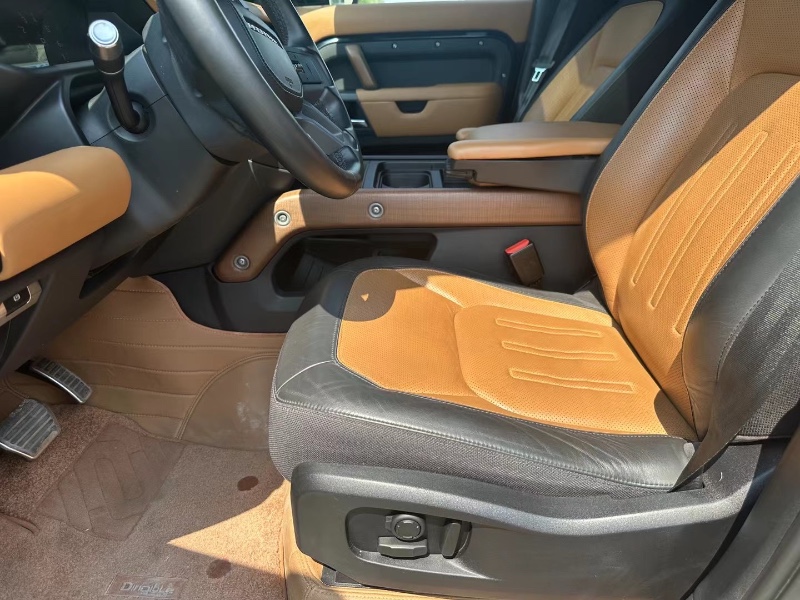 徐州21年路虎卫士7