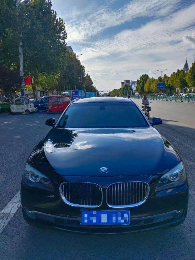 东营13年宝马7系1