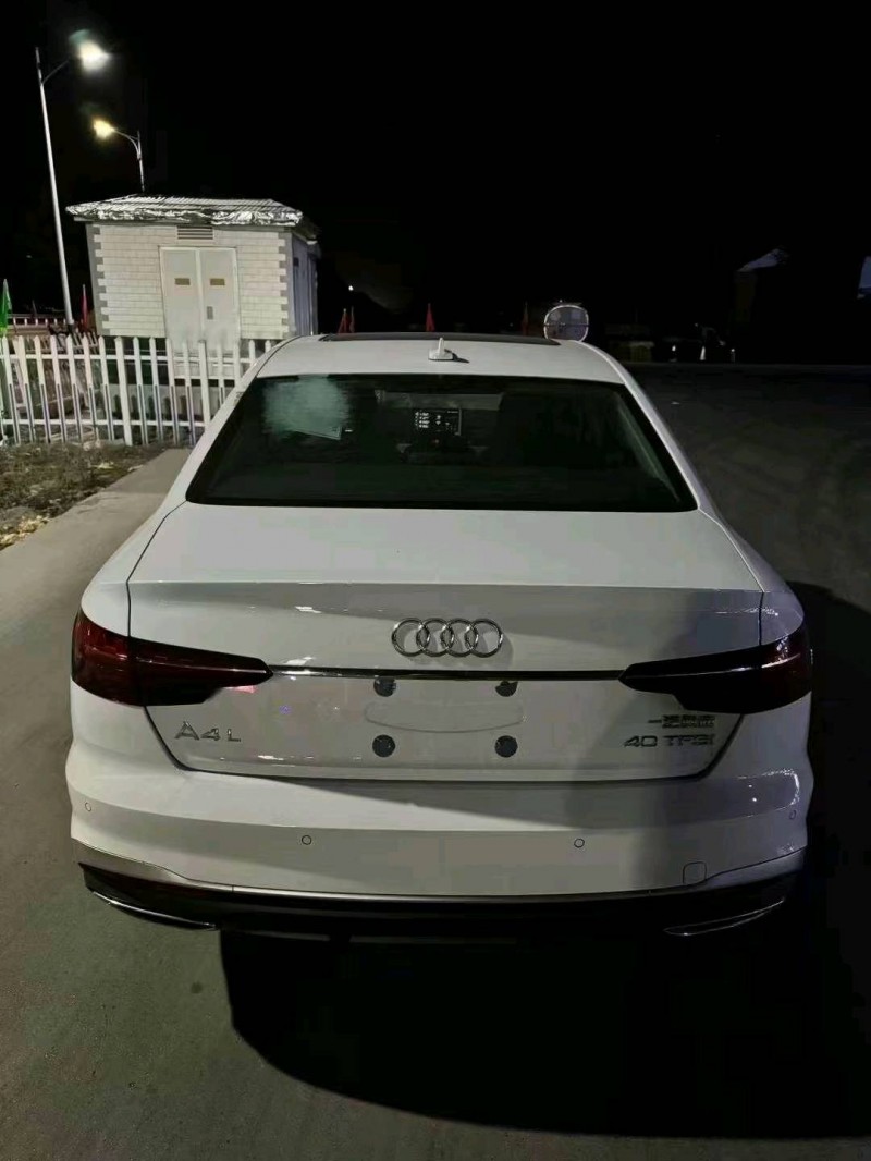 东营23年奥迪A4L8