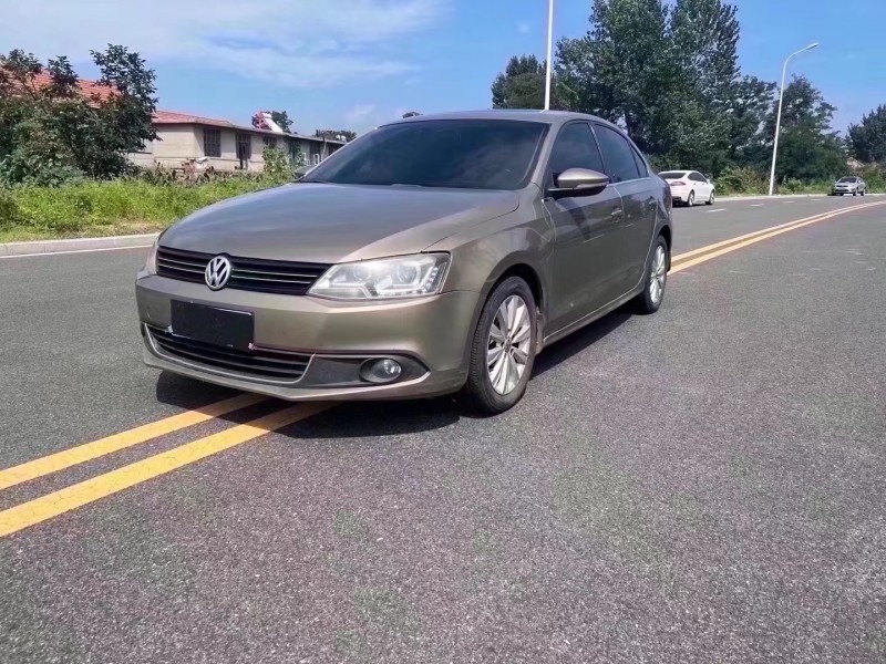 济宁15年大众速腾2