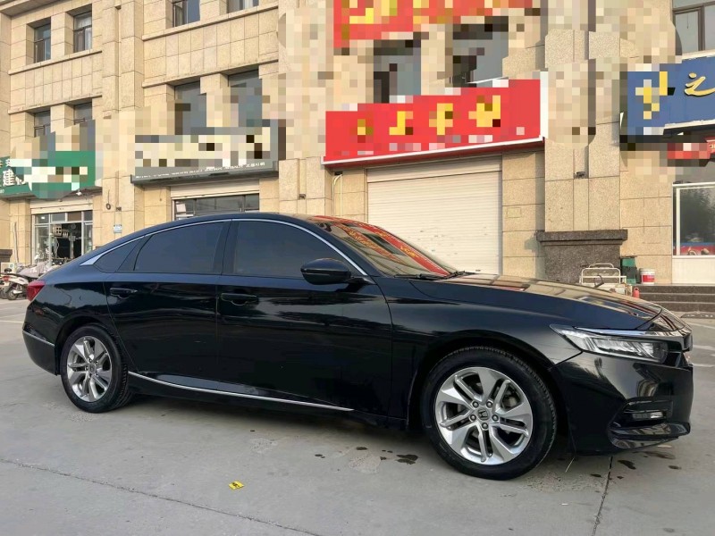 石家庄19年本田雅阁2