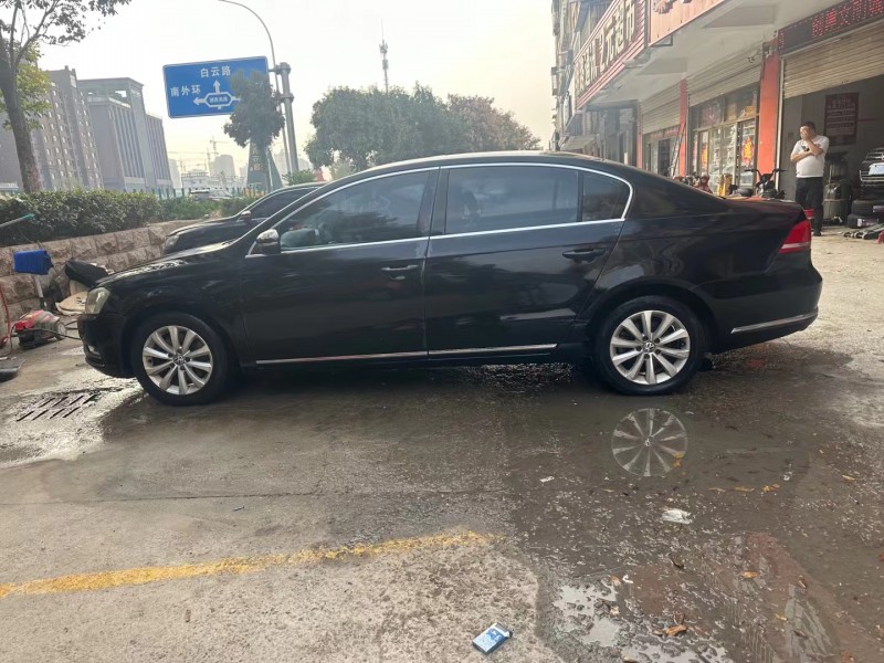 济宁14年大众迈腾4