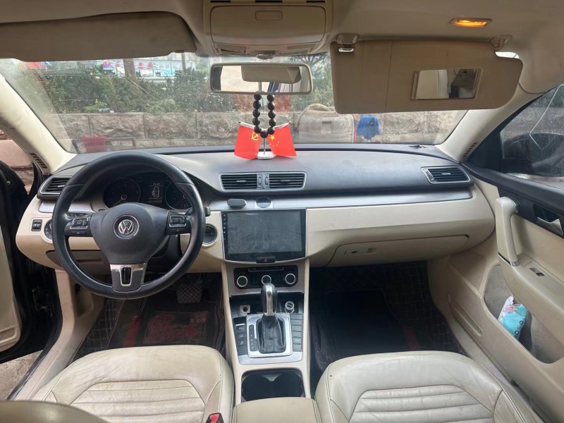 济宁14年大众迈腾5