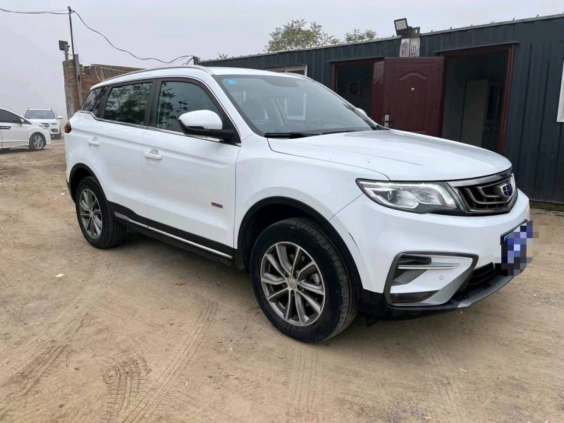 保定18年吉利博越2