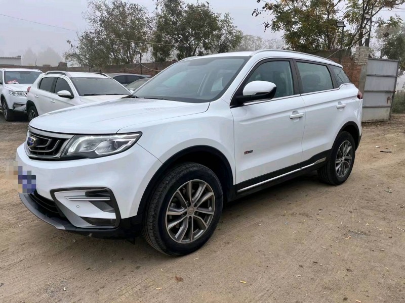 保定18年吉利博越3