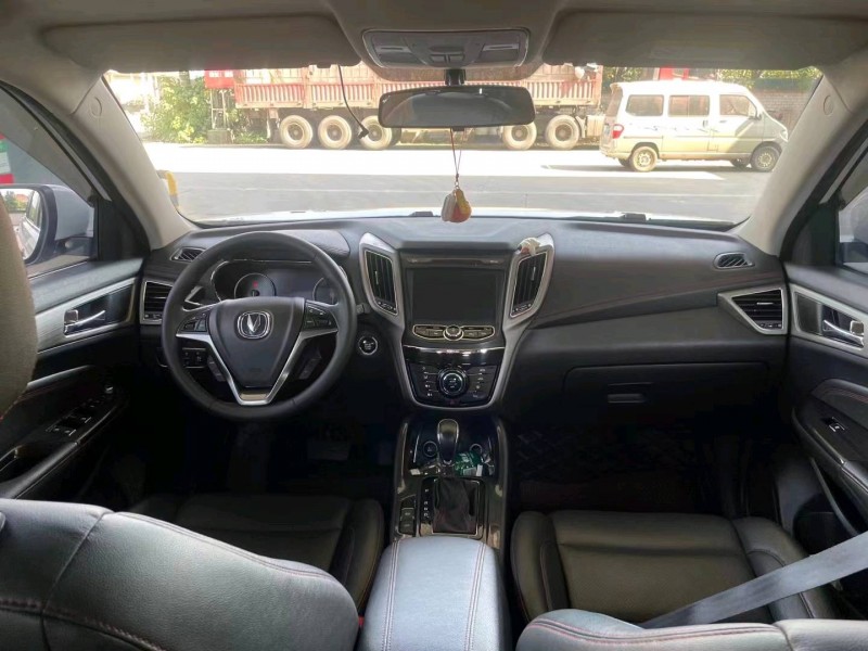 邵阳17年长安汽车CS757