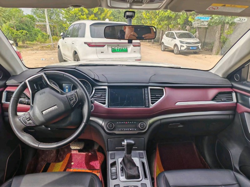 保定18年哈弗H67