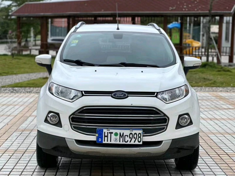 汕头17年福特翼搏1