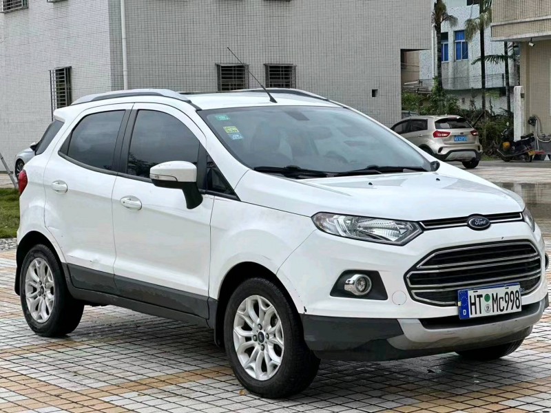 汕头17年福特翼搏2