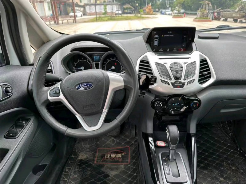 汕头17年福特翼搏5