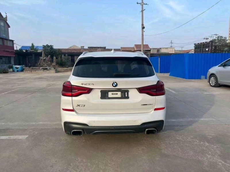 东营19年宝马X36