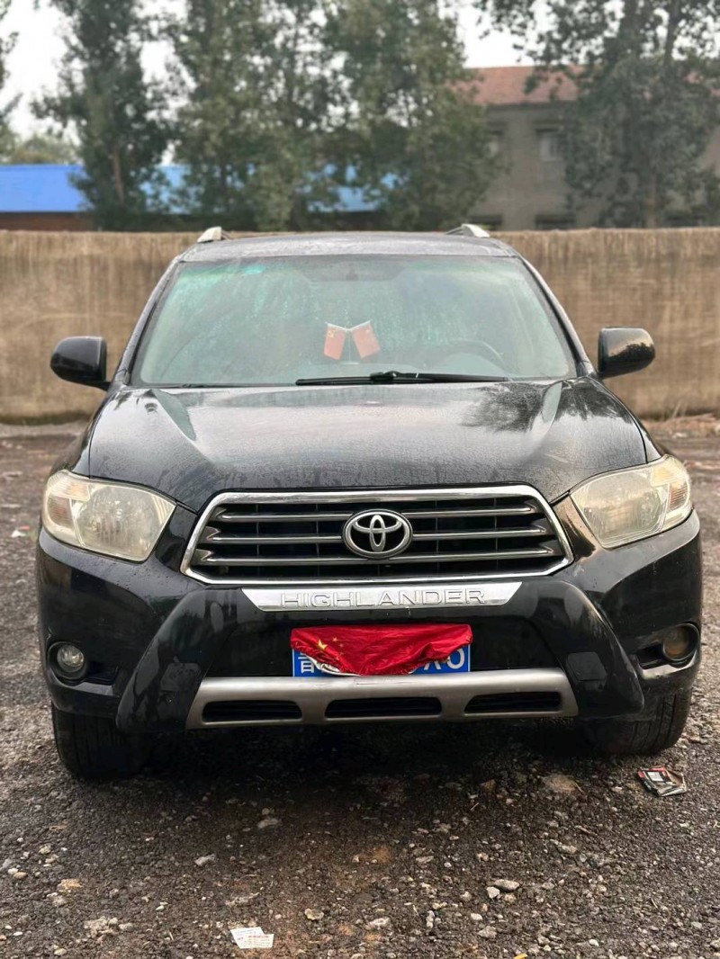 安阳12年丰田汉兰达1