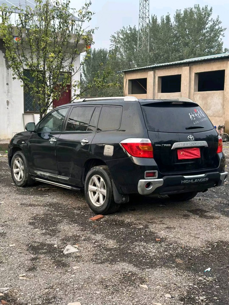 安阳12年丰田汉兰达4