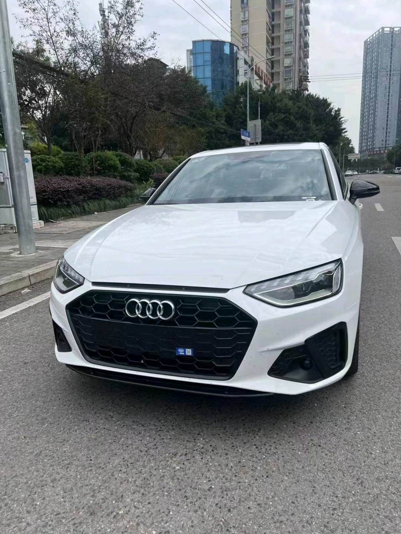 重庆23年奥迪A4L1